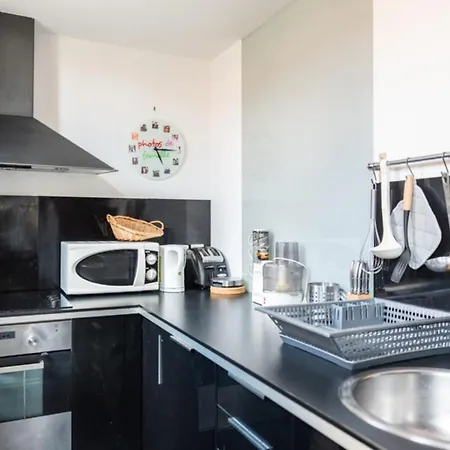 Nice Apt Near Champ De Mars Paris